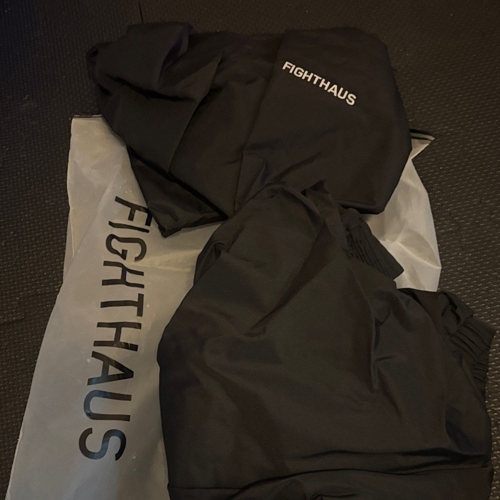 FightHaus Contender Sauna Suit Black S